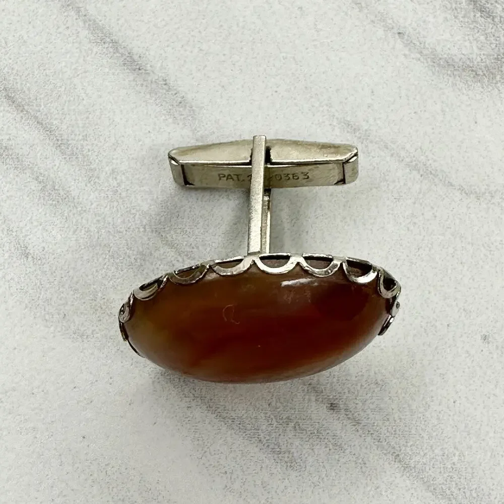 Harvey Avedon Vintage Silver Tone Cabochon Patent 2920363 Single Cufflink